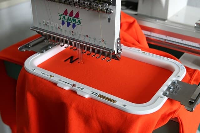 embroidery-1023399_640